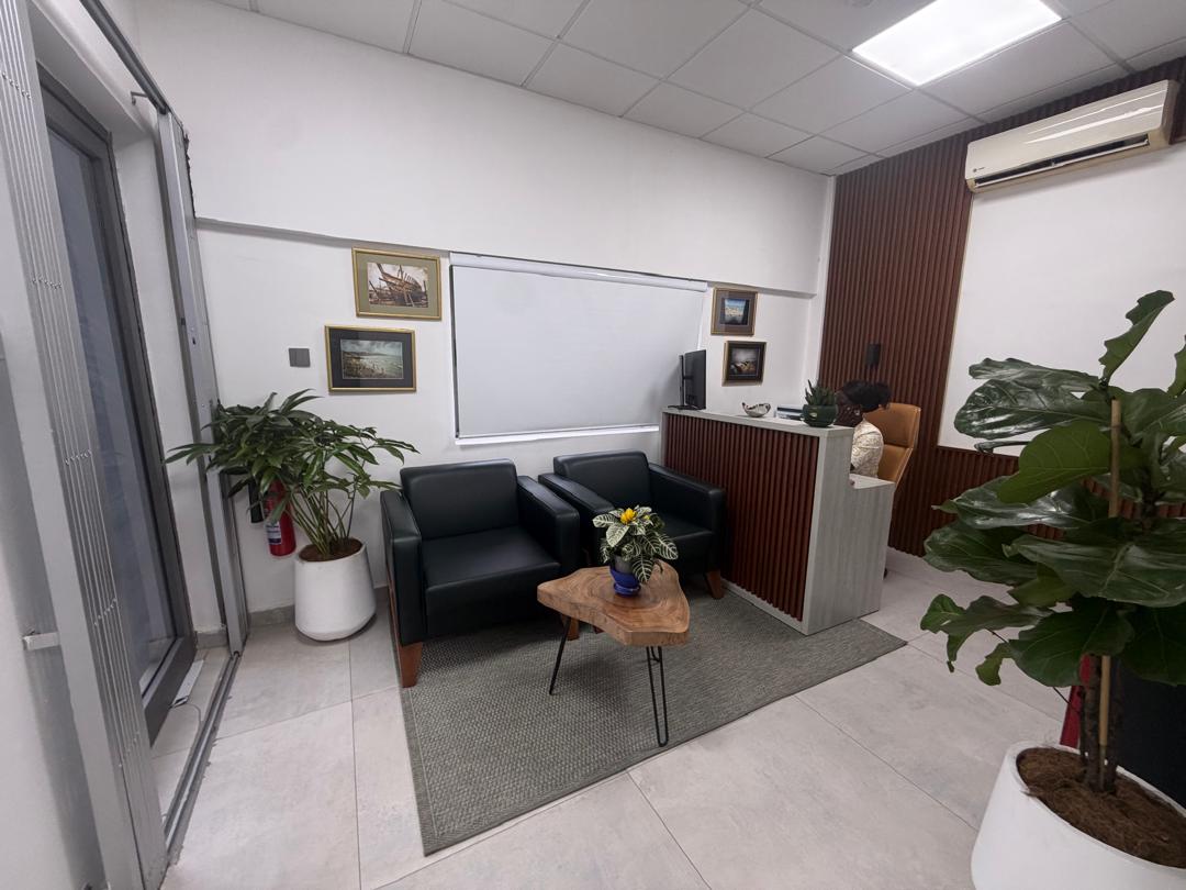 Suite 1A business-ready interior